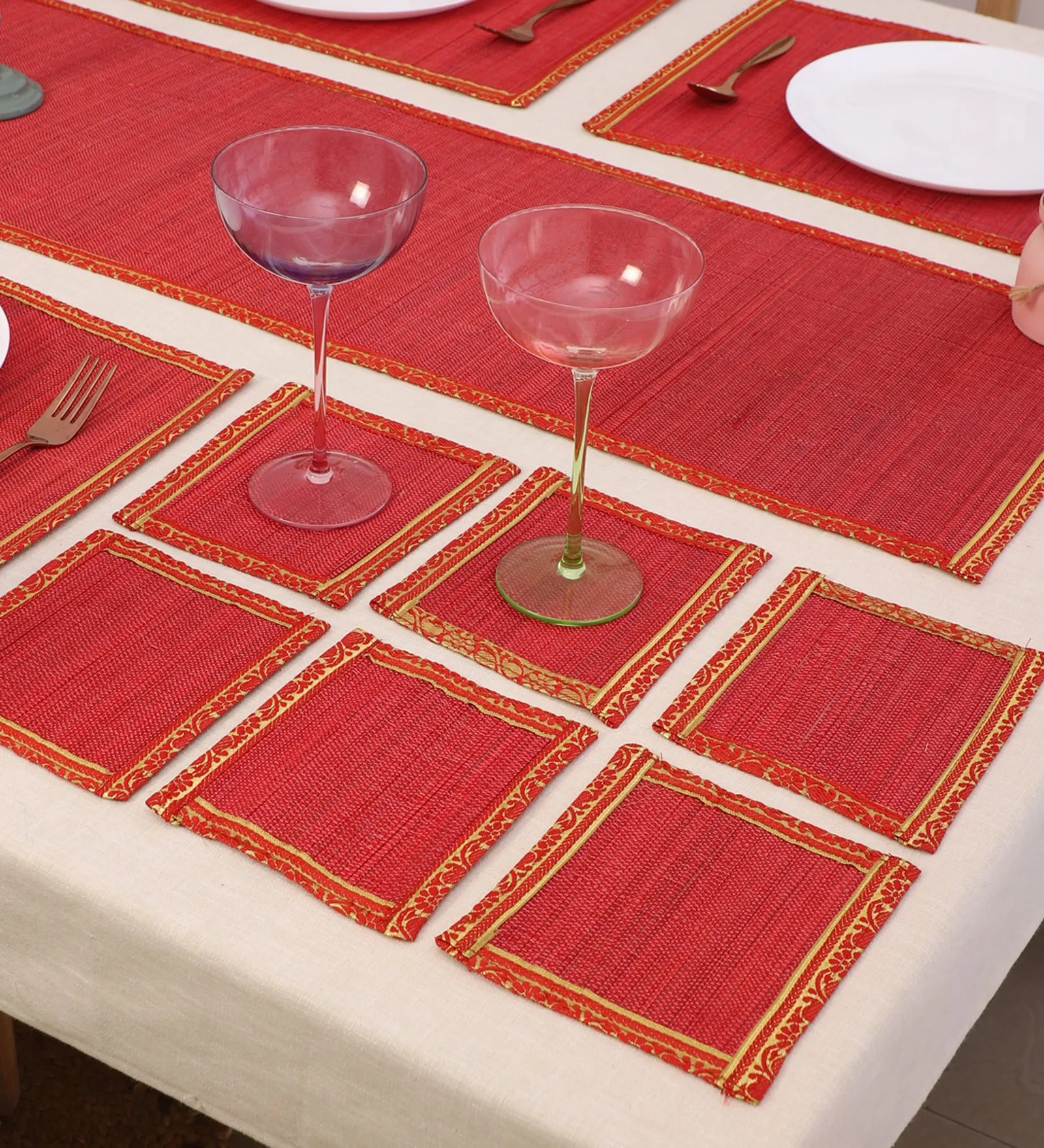 SILPAKARMAN Bamboo Dining Mats - Red  (Set of 13)