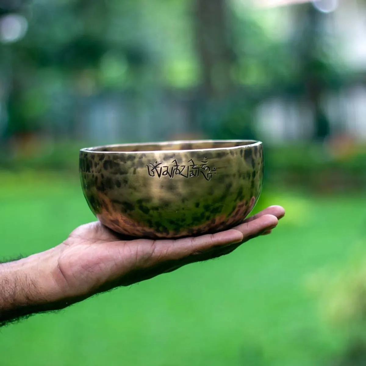 Singing Bowl Handmade Full moon- 7"